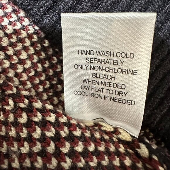 Les Serein Cardigan Size L Black Burgundy Ivory Floral Chunky Knit StitchFix New - Picture 11 of 11